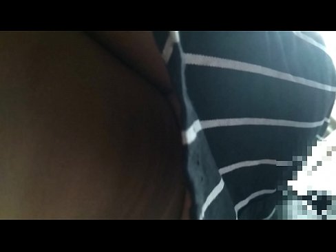 ❤️ Nena de negro sen bragas, parte 2 Vídeo porno en nós ﹏