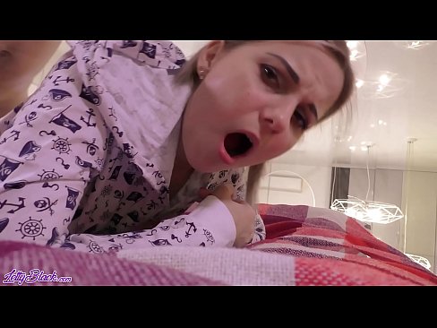 ❤️ Mamá sexy traga e sexo prexítilo - cum de preto Vídeo porno en nós ﹏